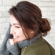 韩式花苞头发型扎法步骤 自然有范时髦吸睛