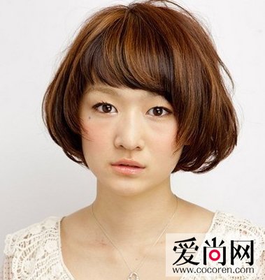 2012短发烫发发型推荐 打造魅力的短发女生造型