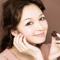 日系甜美妆容来袭 巧克力妆最动人