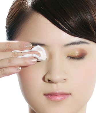 如何卸眼妆的正确方法 错误卸眼妆方法大集合