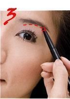 画眉诀窍：高手教你如何画韩式眉毛