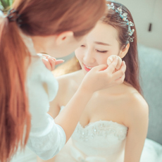 新娘跟妆注意事项 选择最适合的跟妆师