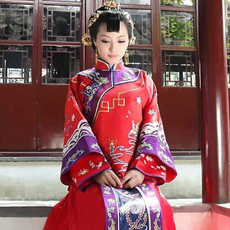 中式新娘发型盘发步骤 注重发型和脸型的搭配