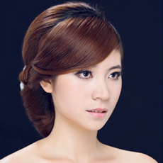 韩式新娘盘发发型步骤图解 打造优雅新娘发型