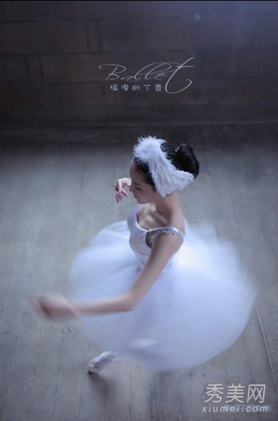 摇曳的丁香芭蕾舞少女纯美写真照 唯美画面