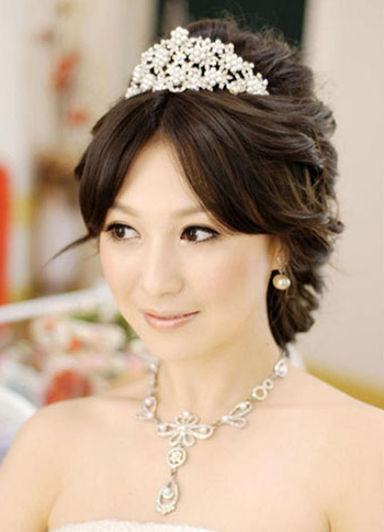 5个新娘妆补妆方法 让你时刻保持完美状态做最美新娘