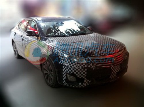长安全新中型车CD101的谍照曝光 北京车展中正式首发