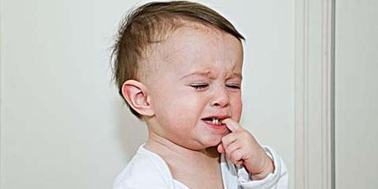 宝宝长牙牙肉疼怎么办 7个方法帮助缓解不适