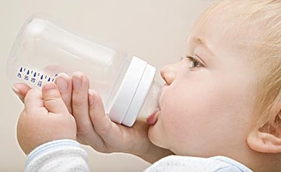 专家详解婴儿不吃奶怎么办 厌奶宝宝的护理全攻略
