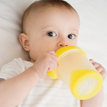 宝宝不爱喝水怎么办 夏天喝水重要性分析