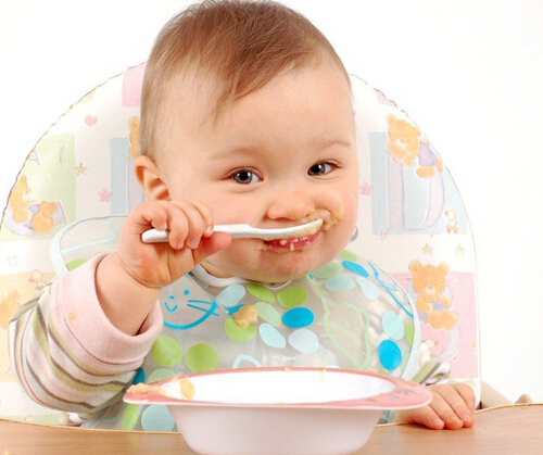 婴儿不能吃的食物有哪些 擦亮眼睛仔细筛选
