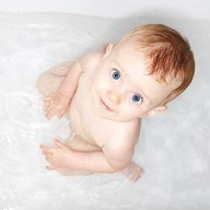 如何给宝宝洗澡 掌握给宝宝洗澡的正确方法