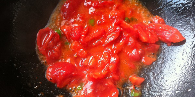 西红柿鸡蛋疙瘩汤的做法 西红柿的另一种家常做法