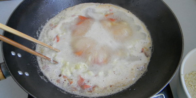 鸡蛋疙瘩汤的做法 简单丰富的早餐制作