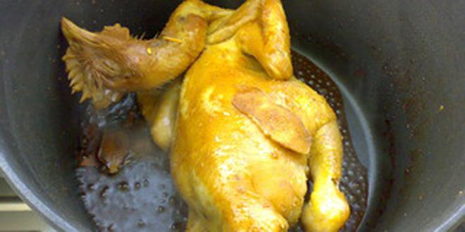 茶熏鸡的做法 色泽金黄悦目肉质鲜美
