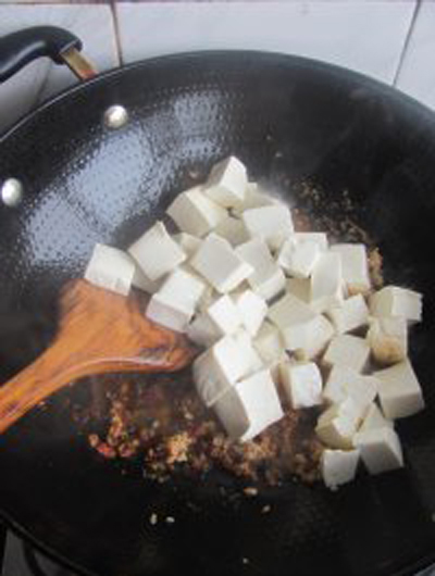 四川麻婆豆腐的做法 口感滑嫩麻辣的经典川菜