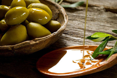 橄榄油的功效与作用有那些 详解橄榄油的营养价值