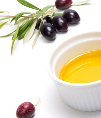 橄榄油的功效与作用有那些 详解橄榄油的营养价值