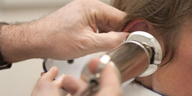 耳鸣是什么原因引起的 警惕身体疾病