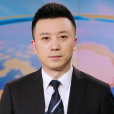 主持人潘涛个人资料 加盟央视亮相《晚间新闻》