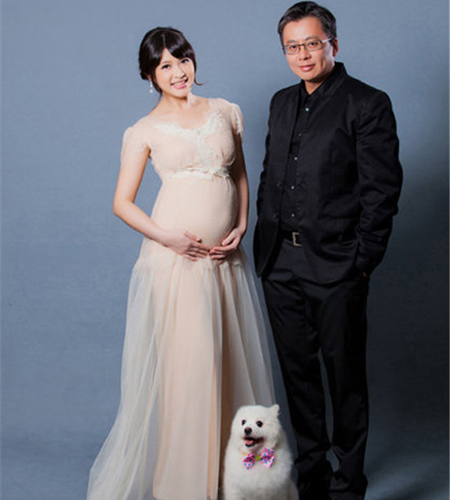 台湾女主播陈海茵高龄产女 结婚12年曾三度流产