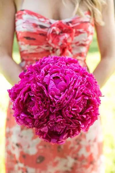 新娘手捧花的寓意盘点 颜色不一样意义不相同
