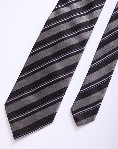 新郎领带怎么挑选 新郎领带的选择推荐