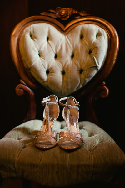 如何挑选婚鞋 令新娘装扮更加完美