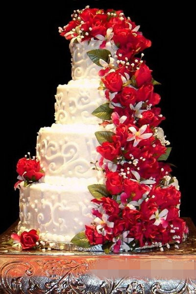 婚礼上十二星座适合的蛋糕 独特专属你的味道