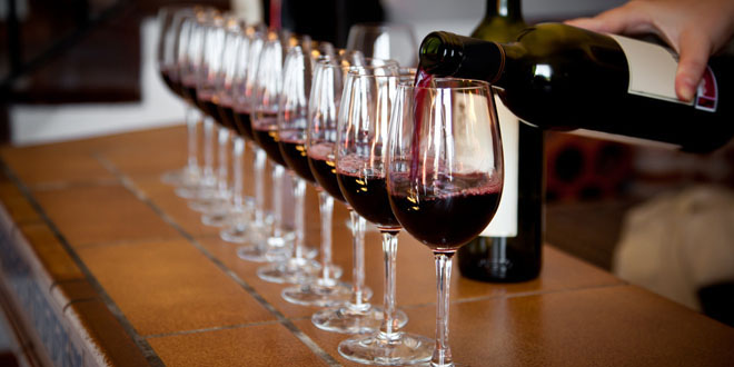 婚宴一般用什么红酒 怎么挑选红酒及酒杯