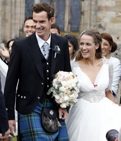 穆雷大婚在家乡教堂举办婚礼 现场穿苏格兰裙