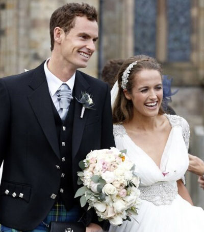 穆雷大婚在家乡教堂举办婚礼 现场穿苏格兰裙