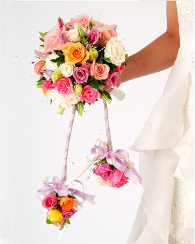 时尚新娘手捧花样式推荐 不一样风情的新娘捧花