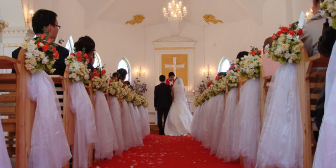 教堂结婚主持人台词完整范文  神圣的婚礼仪式