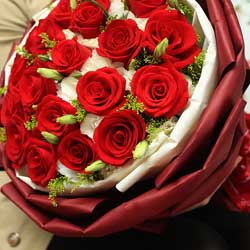 求婚多少朵玫瑰 不同玫瑰代表含义不同