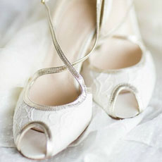 新娘婚鞋怎么选最合适 必知选购小技巧分享