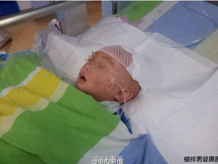 重庆摔婴女孩道歉信公开 称狗叫才致使小弟弟坠楼