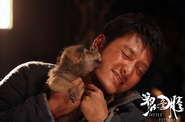 冯绍峰《狼图腾》盛大首映 不拘被称男神或鲜肉