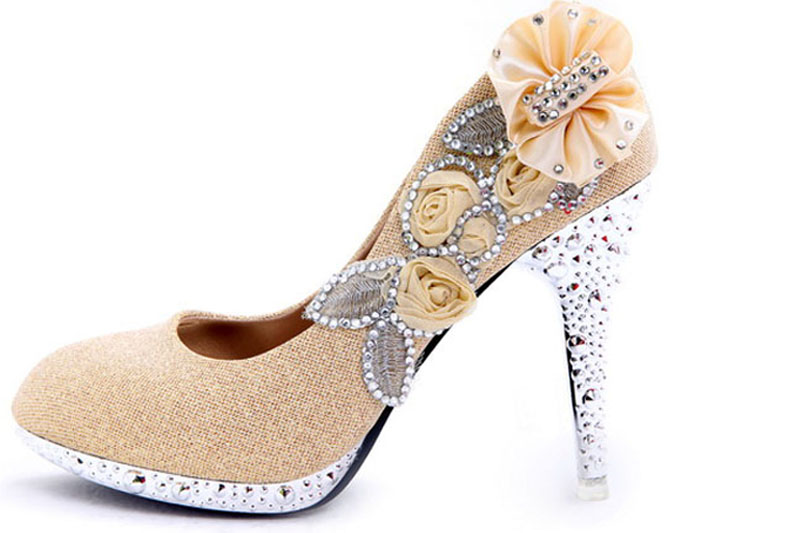 最新款新娘婚鞋推荐 挑一双适合你的浪漫婚鞋