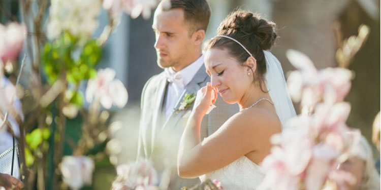 如何选择婚礼跟拍摄影师 美好的画面留恋完美的婚礼