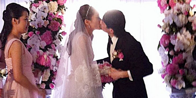 钟嘉欣与老公Jeremy补办婚礼 现场结婚照片曝光